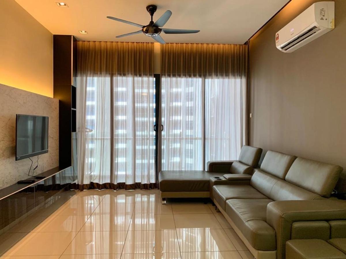 Atlantis - Kota Laksamana -- Pool View -- 2- 6 Pax Apartment Malacca Exterior photo