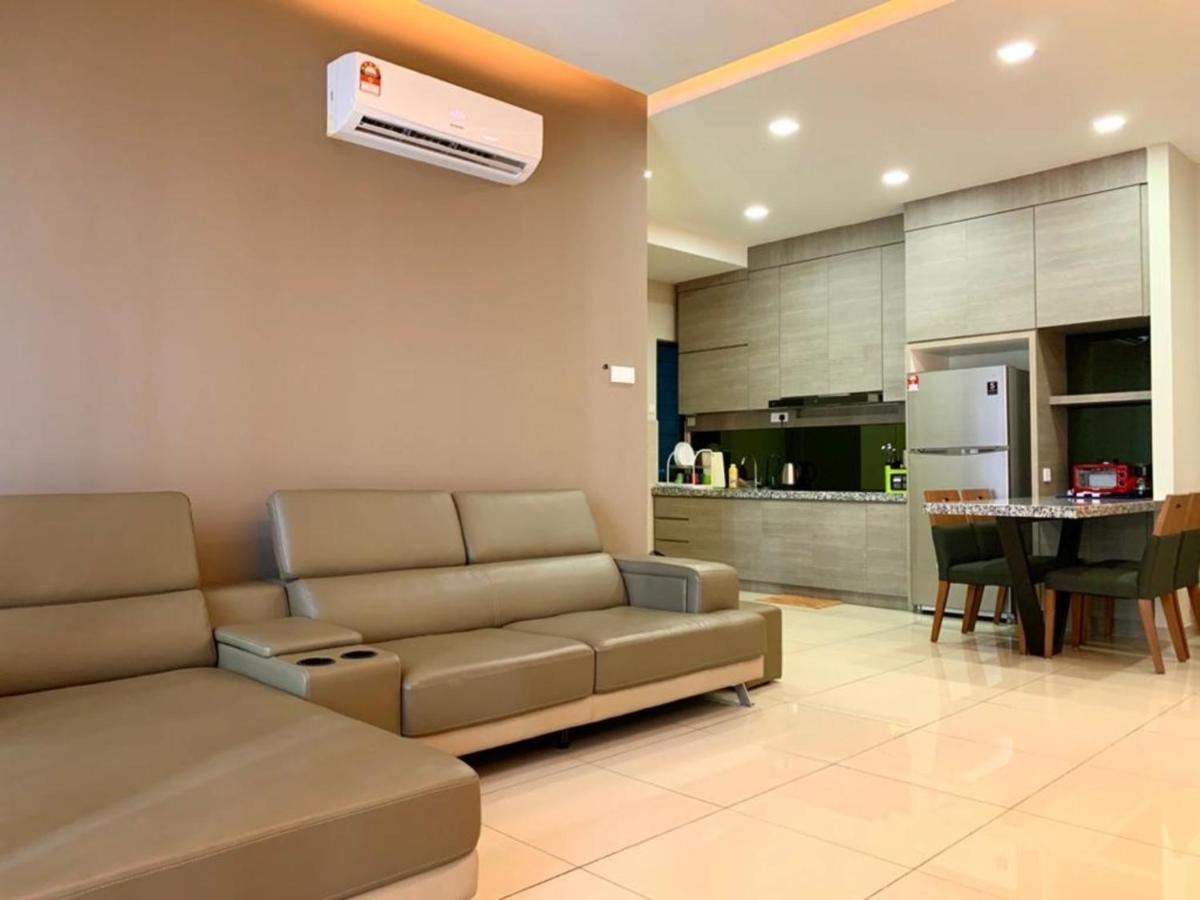 Atlantis - Kota Laksamana -- Pool View -- 2- 6 Pax Apartment Malacca Exterior photo